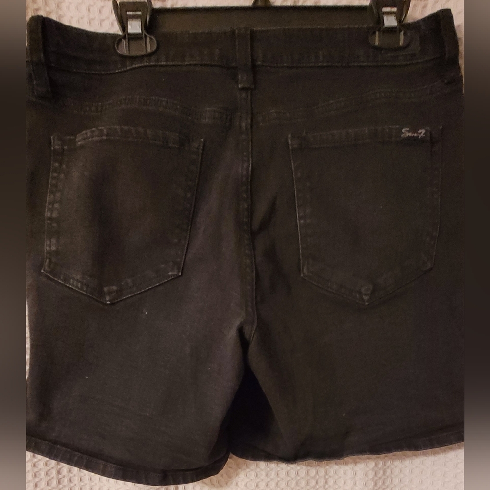 Seven7 Weekend Shorts - Bundle of 2, Size 10 - Picture 3 of 12